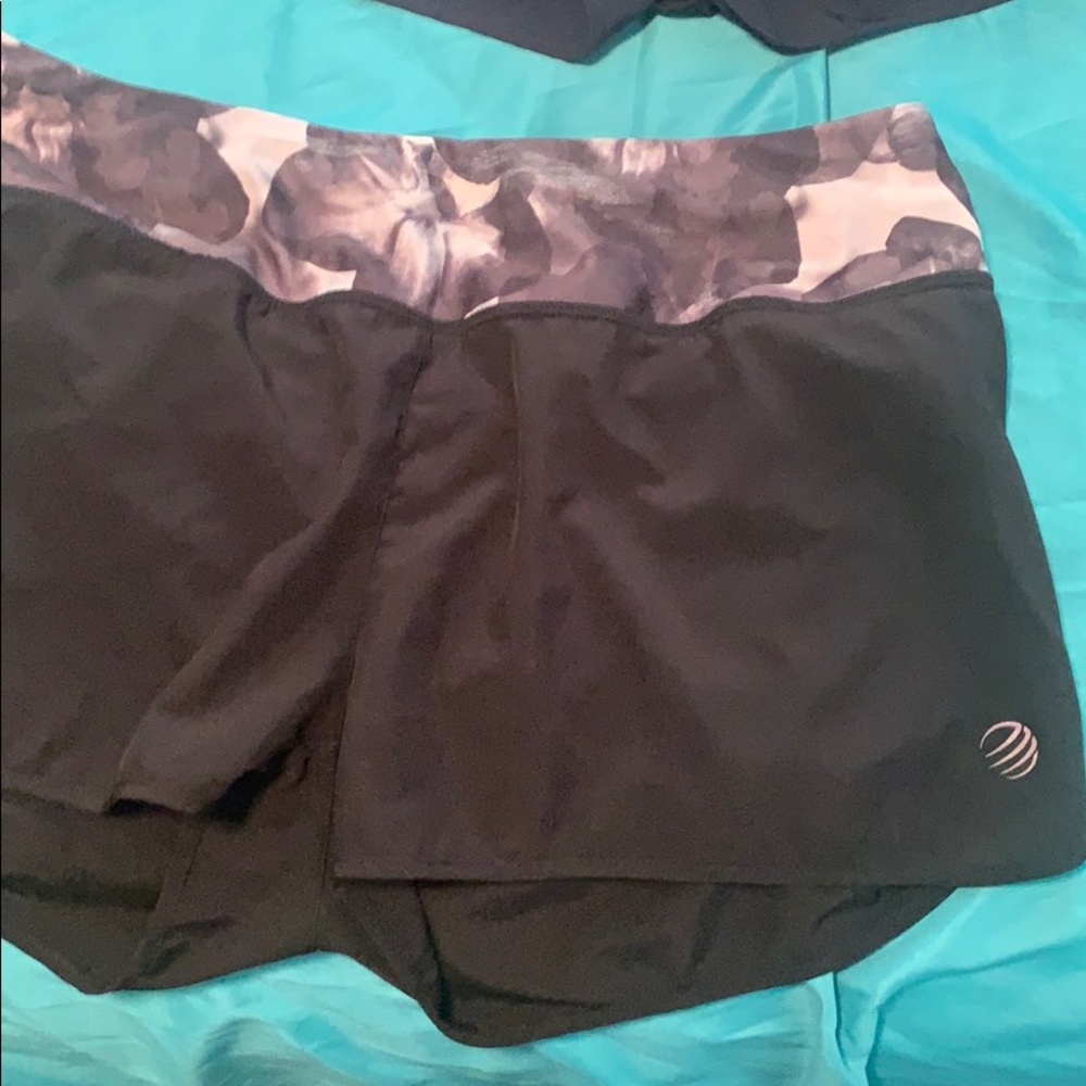 Mpg shorts, black, small